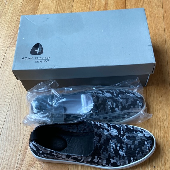 Adam Tucker by me too slip on Reese 12 black/grey camp sz 8.5 NEW - Picture 2 of 8